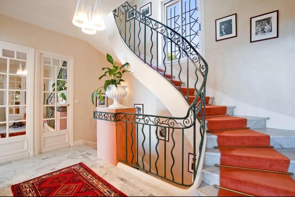 Le Castel Rose Super Cannes, Face Aux Iles De Lerins Vallauris Exterior foto